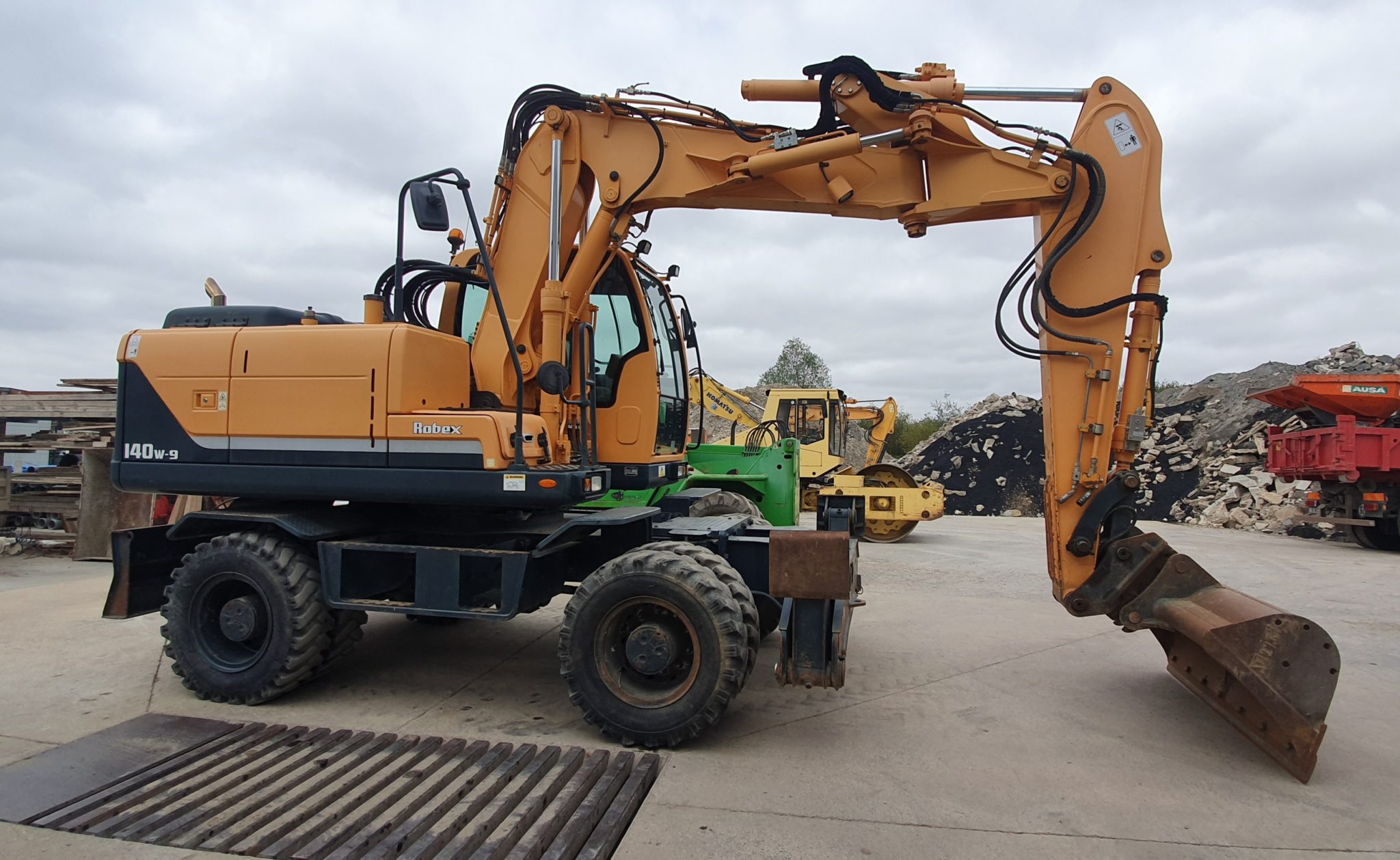 Hyundai robex 140w